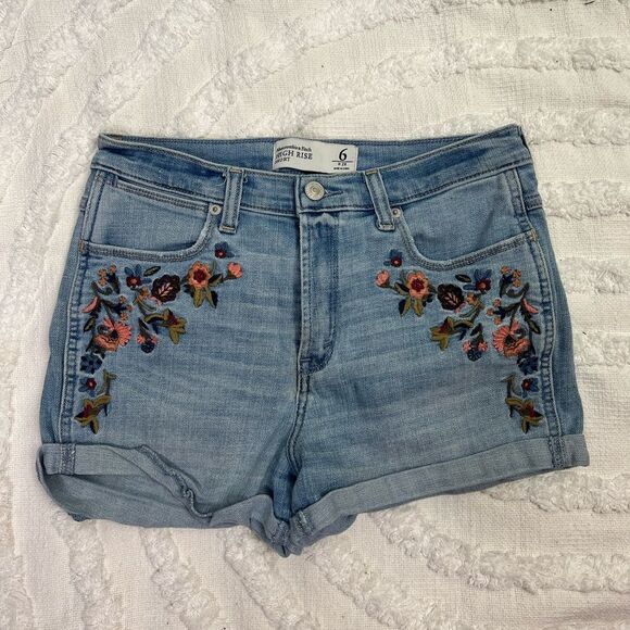 Abercrombie & Fitch high rise shorts size 6 embroidery flowers - Picture 1 of 5